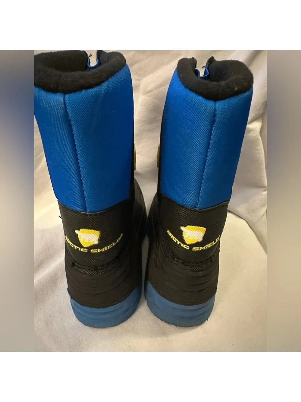 Arctic Shield size 3 kids snow or rain boots, GUC